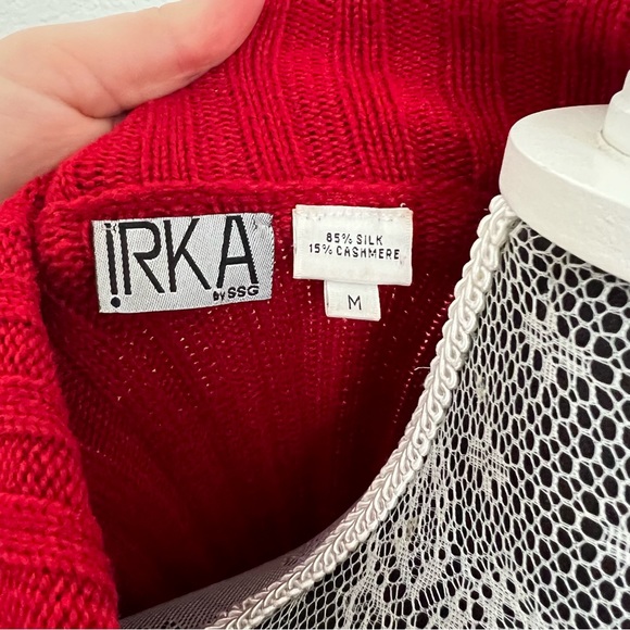 Vintage Irka Red Cardigan 100% SILK AND CASHMERE Gorgeous! Size Medium - Picture 2 of 5